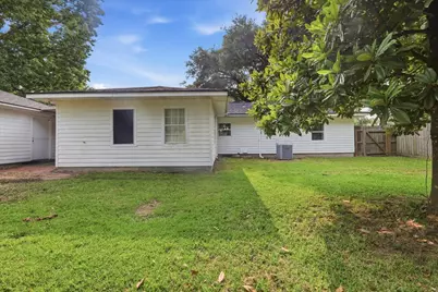 400 Nevils Street, Bridge City, TX 77611 - Photo 22