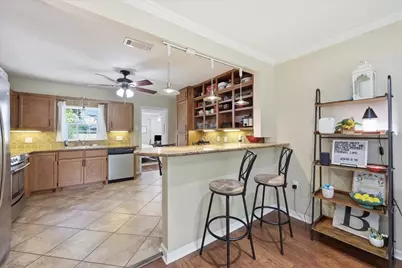 400 Nevils Street, Bridge City, TX 77611 - Photo 8