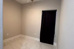 4406 Oats St, Houston, TX 77020 - Photo 8