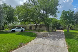 1218 E Pasadena Blvd, Deer Park, TX 77536 - Photo 4