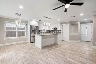 5431 Markwood Ln, Houston, TX 77053 - Photo 6