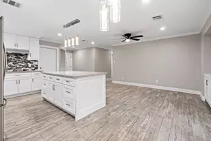 5431 Markwood Ln, Houston, TX 77053 - Photo 8