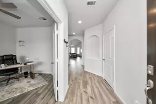 19014 Blossoming Buttercup Dr, Tomball, TX 77377 - Photo 2