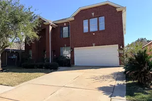 4715 Lunsford Hollow Ln, Friendswood, TX 77546 - Photo 2