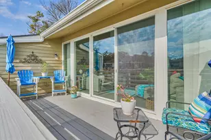 1 April Point Dr S, Conroe, TX 77356 - Photo 38