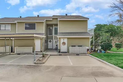 1 April Point Drive S, Conroe, TX 77356 - Photo 6