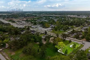 4701 Corto St, Houston, TX 77016 - Photo 2