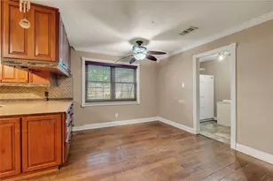 6903 Meadowlark Ln, Alvin, TX 77511 - Photo 12