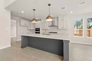 18902 Moonriver St, Conroe, TX 77302 - Photo 6