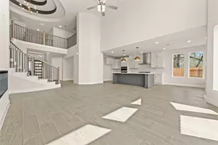 18902 Moonriver St, Conroe, TX 77302 - Photo 4