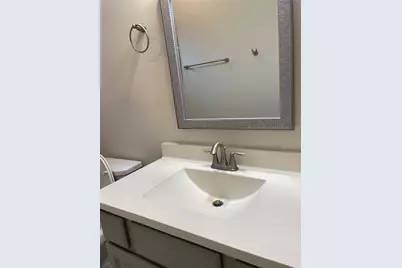 5105 Maple Street, Bellaire, TX 77401 - Photo 20