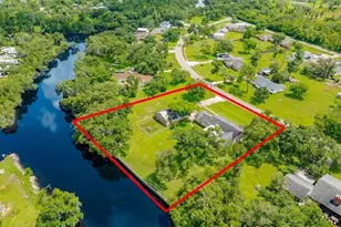 511 Edgewater St, Clute, TX 77531 - Photo 1