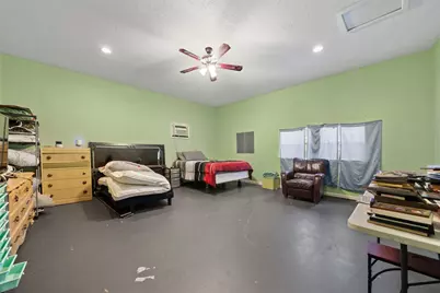 210 Southwood Circle, Baytown, TX 77520 - Photo 30