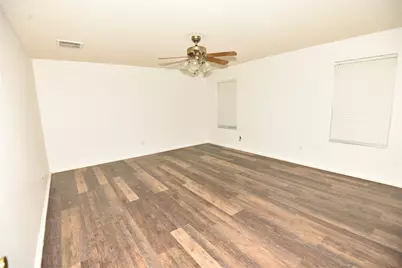 16868 Greenhouse Street, Conroe, TX 77385 - Photo 12