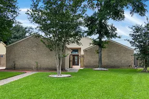 2358 Binley Dr, Houston, TX 77077 - Photo 40