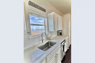 802 18th St Street, Port Bolivar, TX 77650 - Photo 8