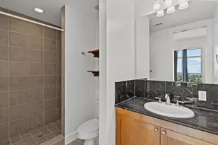 500 Seawall Blvd, Galveston, TX 77550 - Photo 20