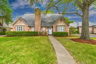 15214 El Padre Dr, Houston, TX 77083 - Photo 2