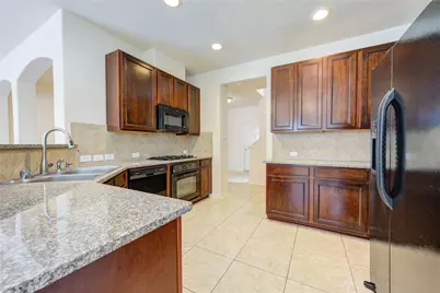 3939 Calgary Circle, Missouri City, TX 77459 - Photo 16