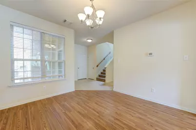 3939 Calgary Circle, Missouri City, TX 77459 - Photo 10