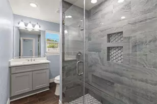 2106 22nd Ave N, Texas City, TX 77590 - Photo 6