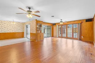 4826 Omeara Dr, Houston, TX 77035 - Photo 6