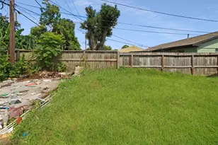 8711 Shadow Crest St, Houston, TX 77074 - Photo 16