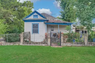 1103 Harrington St, Houston, TX 77009 - Photo 1