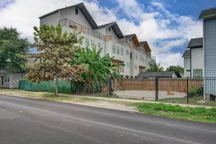 1103 Harrington St, Houston, TX 77009 - Photo 22