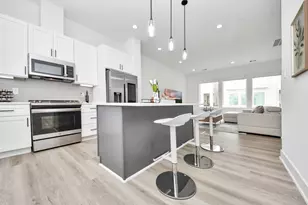 8320 Brecha Ln, Houston, TX 77055 - Photo 26