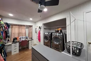 2414 Goldenrod St, Highlands, TX 77562 - Photo 14