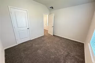 6602 Blimp Base Blvd, Hitchcock, TX 77563 - Photo 32