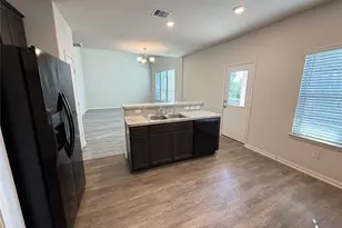 6602 Blimp Base Blvd, Hitchcock, TX 77563 - Photo 12