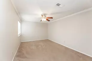 12926 Greenway Chase Ct, Houston, TX 77072 - Photo 16