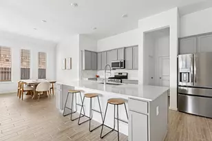 9423 Pelican Cliff Ct Cliff, Houston, TX 77365 - Photo 2