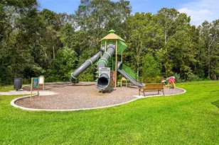 9423 Pelican Clf Ct, Houston, TX 77365 - Photo 18