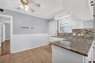 2315 Swift Blvd, Houston, TX 77030 - Photo 24