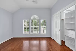 142 W Shadowpoint Cir, The Woodlands, TX 77381 - Photo 30