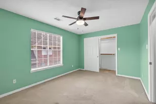 142 W Shadowpoint Cir, The Woodlands, TX 77381 - Photo 34