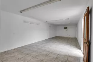 2002 W Hwy 6, Alvin, TX 77511 - Photo 20