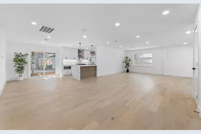 12315 Barryknoll Lane, Houston, TX 77024 - Photo 4