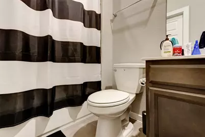 4910 Magnolia Springs Drive, Pearland, TX 77584 - Photo 32