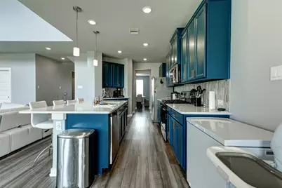 4910 Magnolia Springs Drive, Pearland, TX 77584 - Photo 14