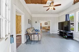 404 Seacamp St, Dayton, TX 77535 - Photo 6