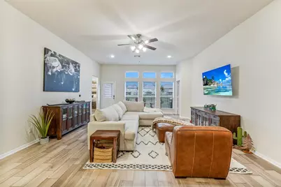 10198 N Whimbrel Circle N, Conroe, TX 77385 - Photo 6