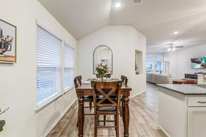 10198 N Whimbrel Circle N, Conroe, TX 77385 - Photo 14