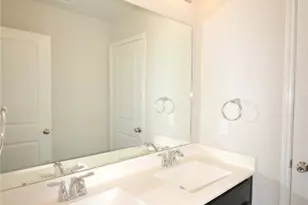 1303 Keaton Ct, Rosenberg, TX 77469 - Photo 12