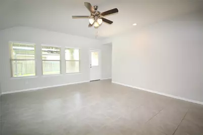 1303 Keaton Court, Rosenberg, TX 77469 - Photo 2