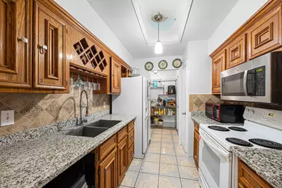 7635 Log Cradle Drive, Houston, TX 77041 - Photo 10