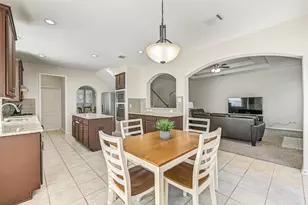 2430 La Rochelle Ct, Seabrook, TX 77586 - Photo 8